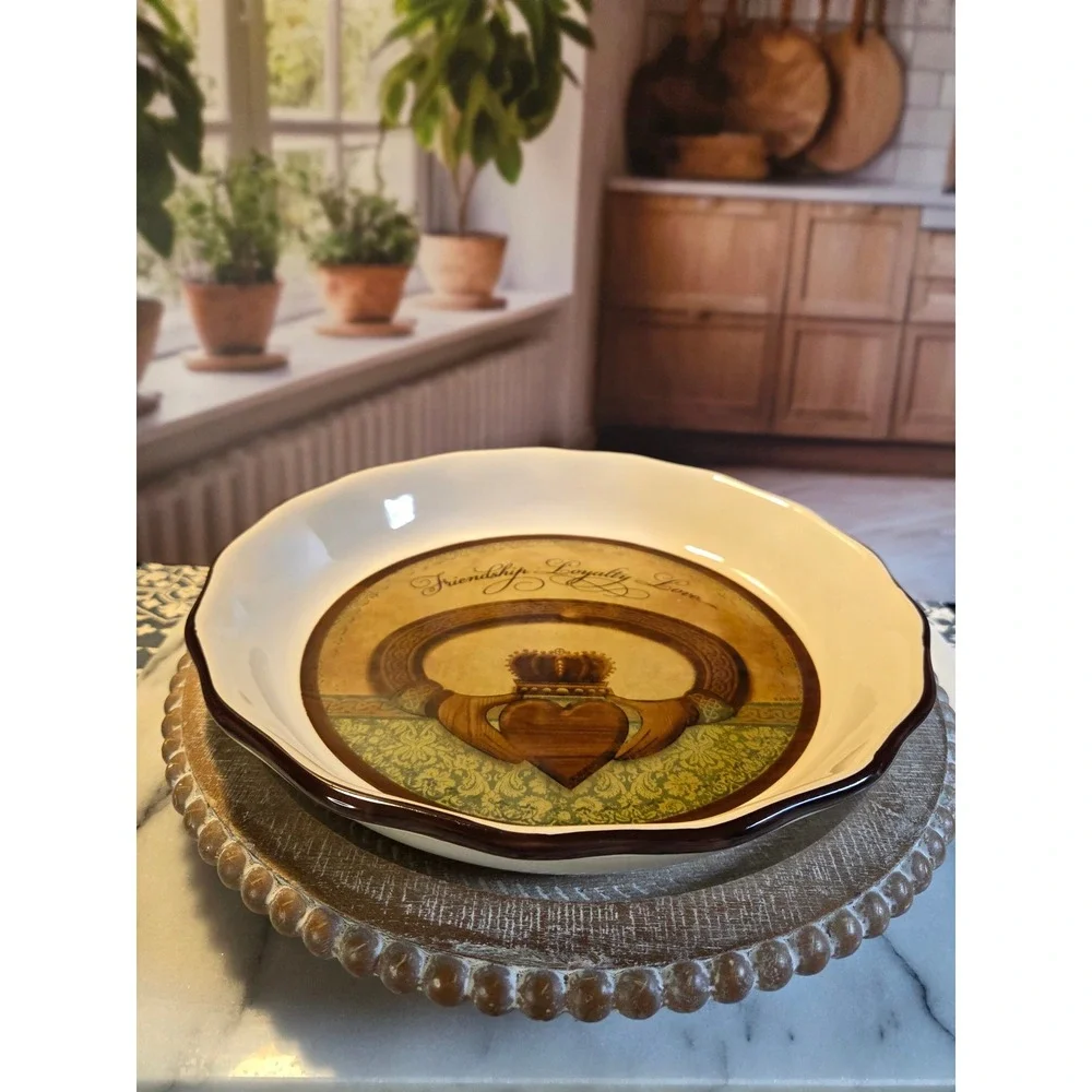 Abbey Press Irish Claddagh Serving Bowl Friendship Loyalty‎ Love Ceramic 11 Inch